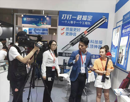 吊顶施工新选择：炮钉枪的革新应用